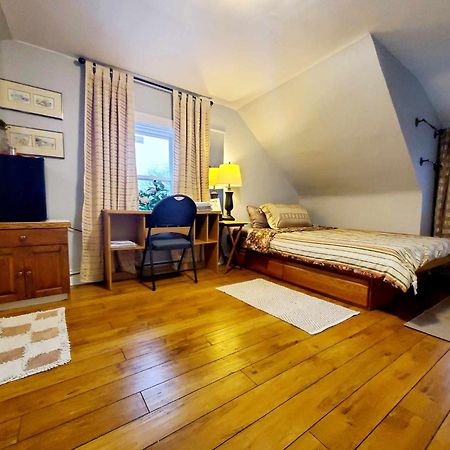 Merj'S Guest House In Wolesly Winnipeg Zewnętrze zdjęcie