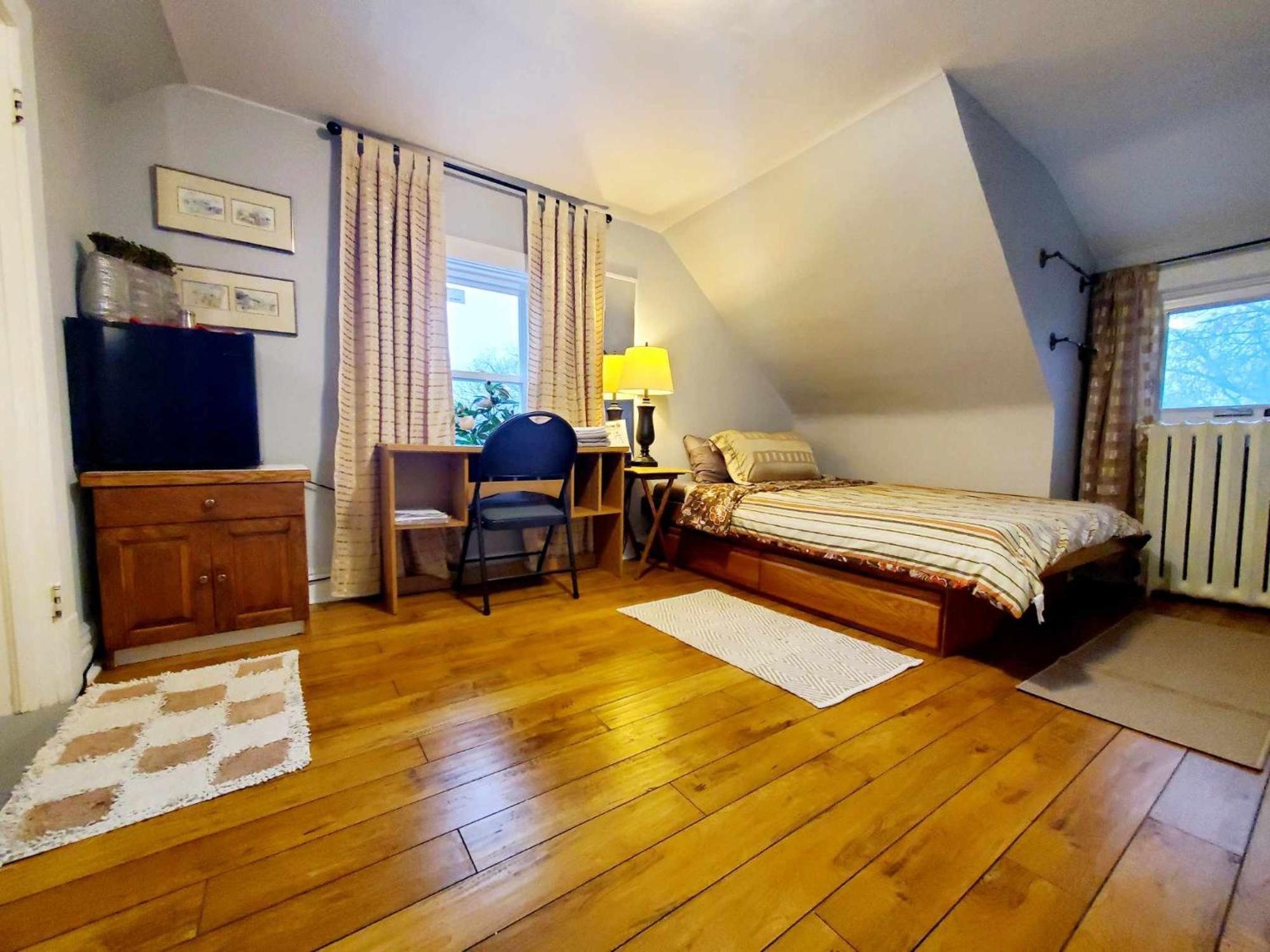 Merj'S Guest House In Wolesly Winnipeg Zewnętrze zdjęcie