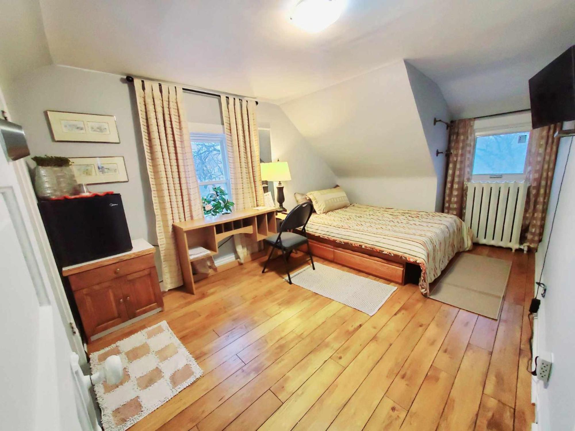 Merj'S Guest House In Wolesly Winnipeg Zewnętrze zdjęcie